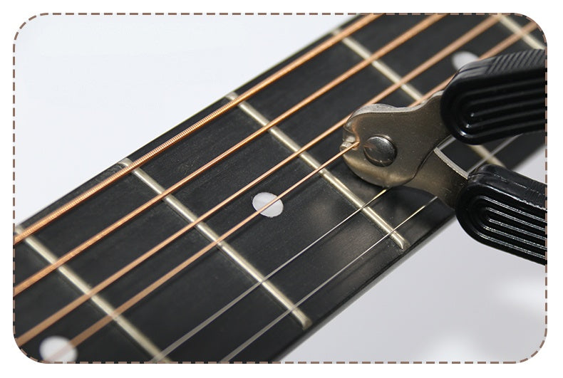 Spring winder，Changing string，scutting the strings and Nail pullerThree-in-one