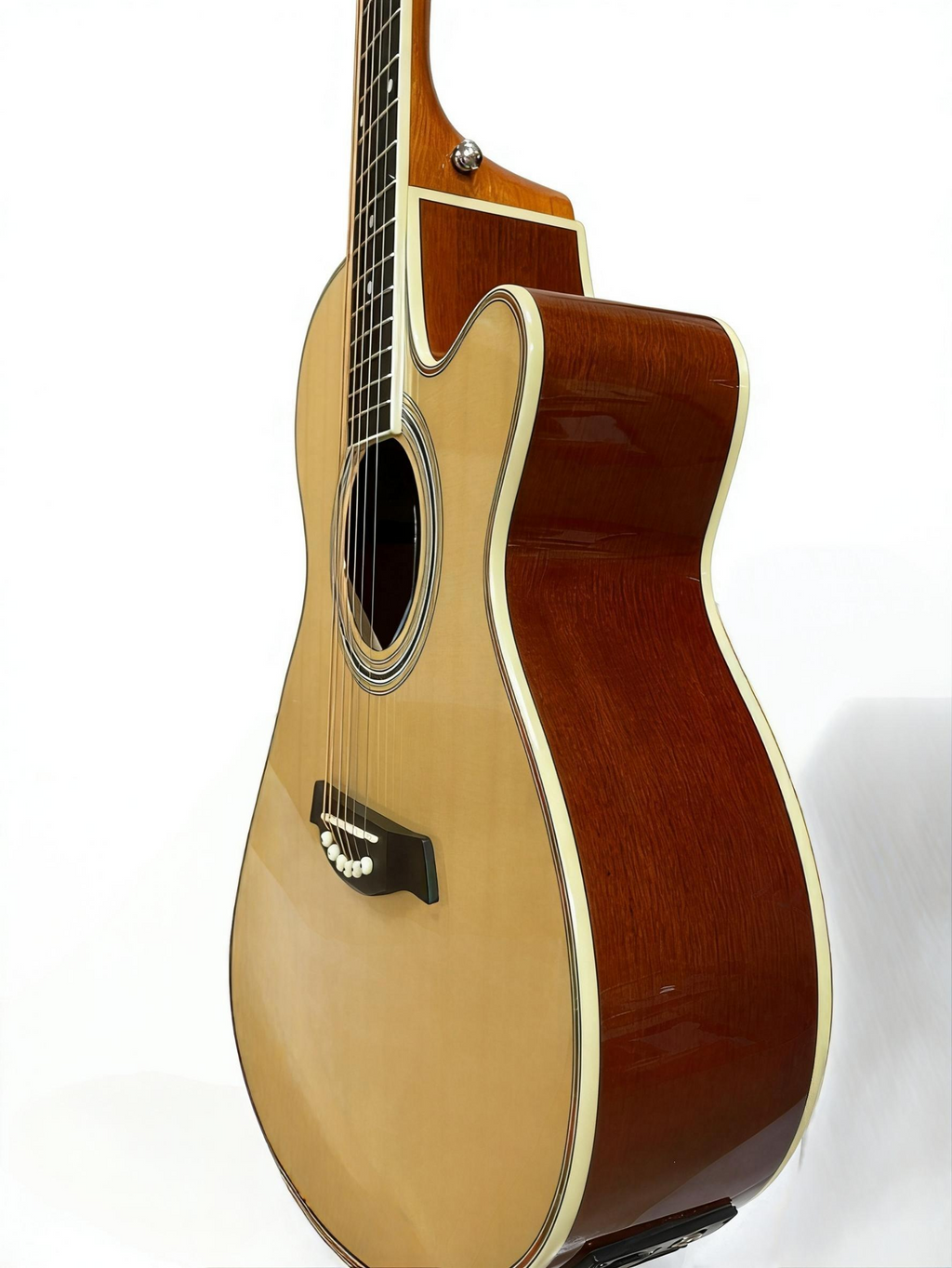 40-inch acoustic stage guitar, high-gloss finish with advanced pickup CG-202EQ